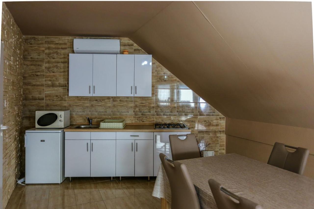 Gardi Apartman Szekszard Exterior photo