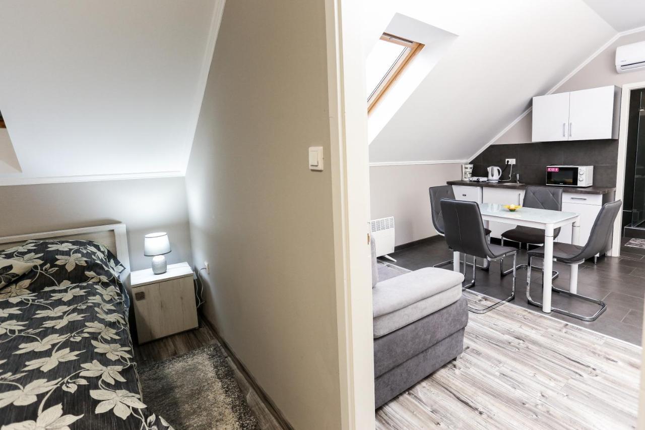 Gardi Apartman Szekszard Exterior photo